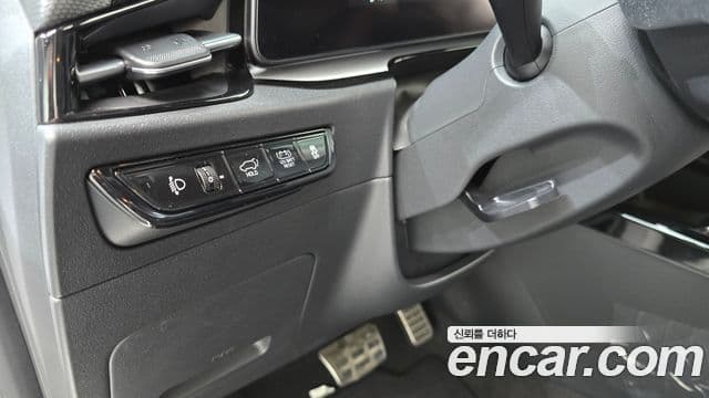 Kia Niro 2022 — Фото 14/20