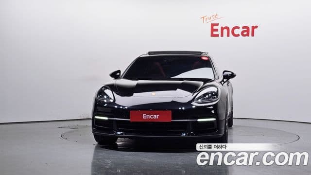 Porsche Panamera 2018 — Şəkil 19/20