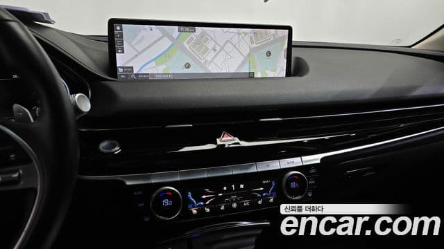 Genesis Electrified G80 2020 — ფოტო 12/20