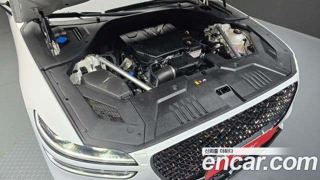 Genesis GV70 2021 — Şəkil 6/20