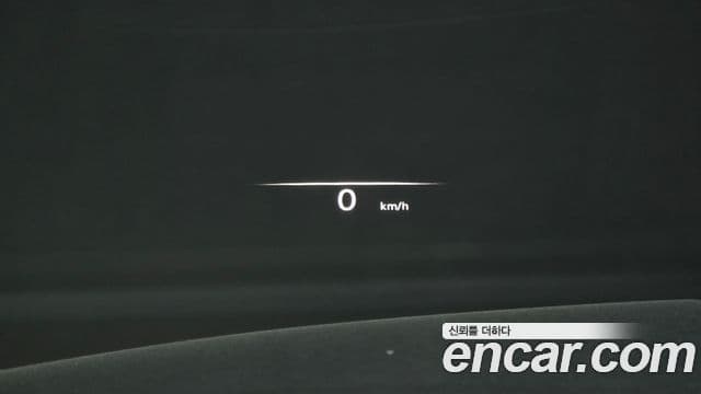Genesis GV70 2023 — Şəkil 13/20