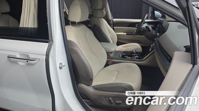 Kia Carnival 2022 — Şəkil 12/20