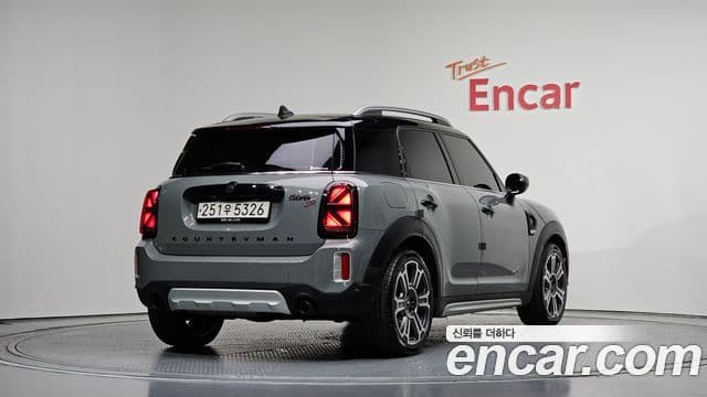 Mini Cooper SD Countryman 2022 — ფოტო 2/20