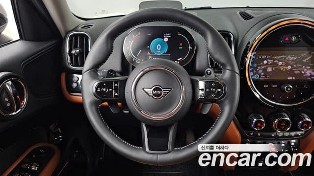 Mini Cooper SD Countryman 2022 — ფოტო 13/20
