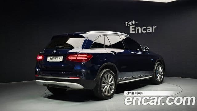 Mercedes-Benz GLC-Class 2018 — ფოტო 1/20