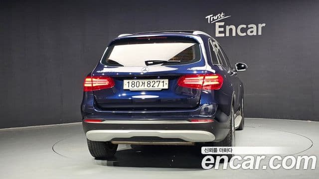 Mercedes-Benz GLC-Class 2018 — ფოტო 3/20