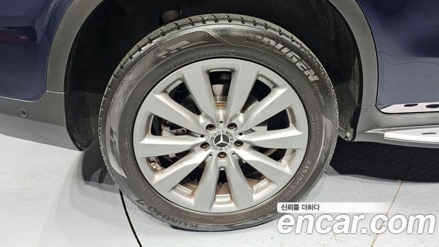 Mercedes-Benz GLC-Class 2018 — ფოტო 4/20