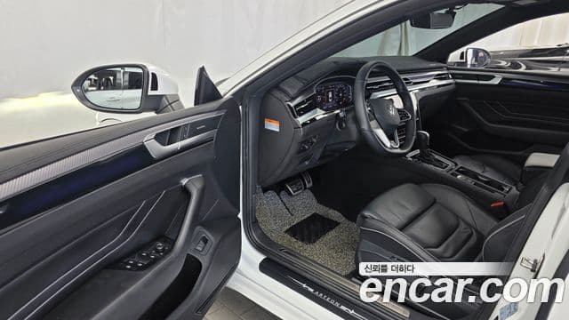 Volkswagen Arteon 2022 — Şəkil 10/20