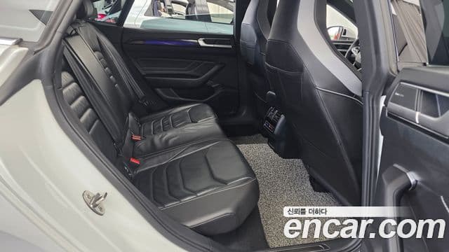 Volkswagen Arteon 2022 — Şəkil 11/20