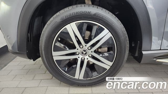 Mercedes-Benz GLE-Class 2020 — Photo 16/20