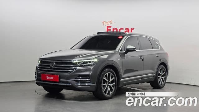 Volkswagen Touareg 2023 — Şəkil 20/20