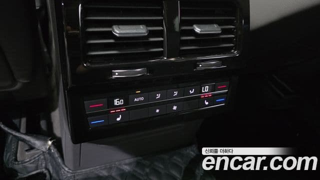 Volkswagen Touareg 2023 — Şəkil 3/20