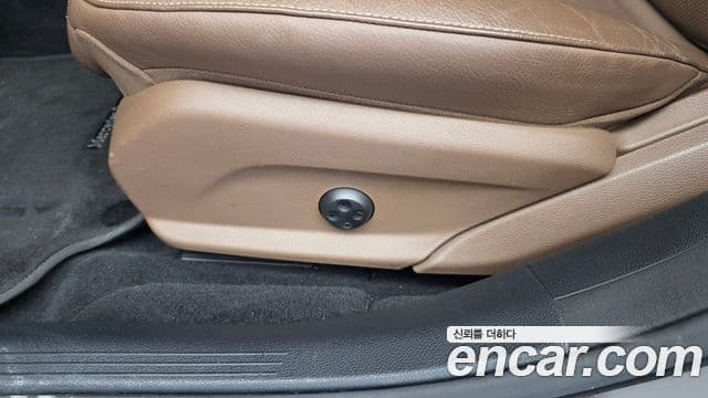 Mercedes-Benz E-Class 2021 — Şəkil 30/36