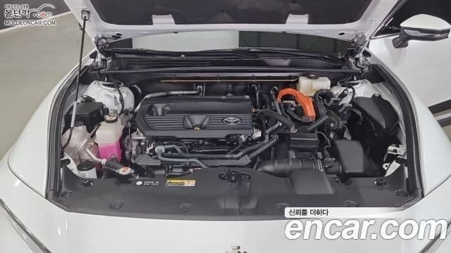 Toyota Crown Crossover 2024 — Şəkil 11/15