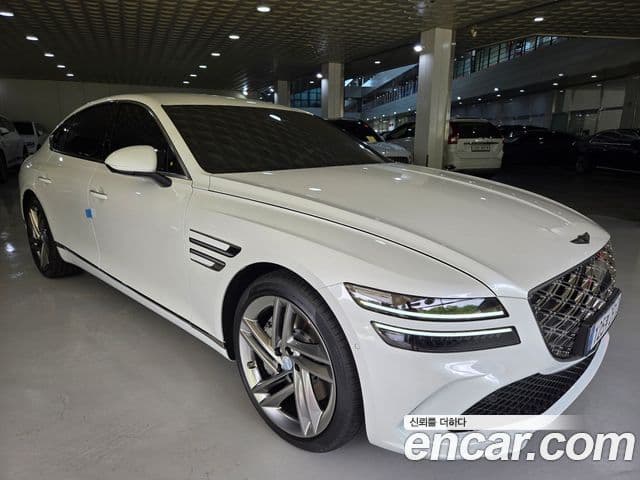 Genesis Electrified G80 2026 — Şəkil 2/16