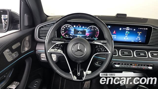 Mercedes-Benz GLS-Class 2025 — ფოტო 13/20