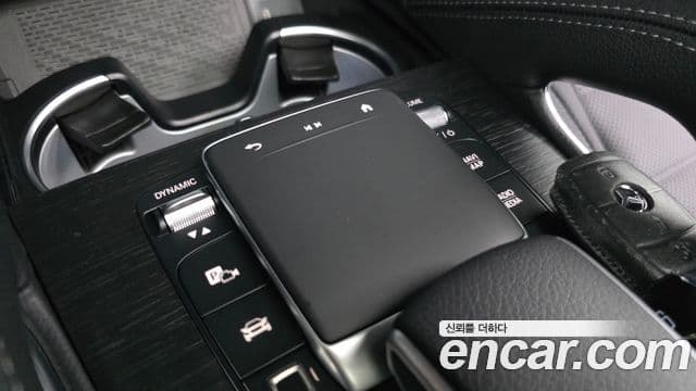 Mercedes-Benz GLS-Class 2025 — Photo 1/37