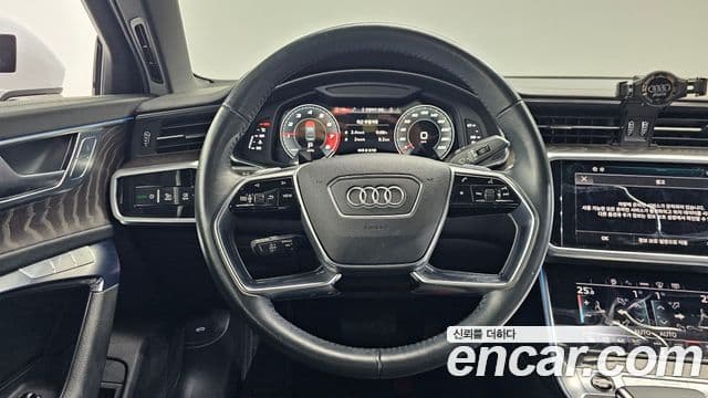 Audi A6 2021 — Şəkil 13/20