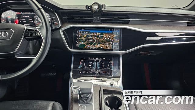 Audi A6 2021 — Şəkil 17/20
