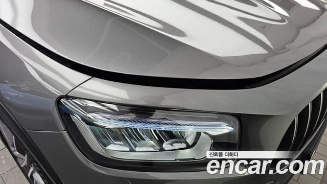 Mercedes-Benz GLB-Class 2025 — Photo 5/30