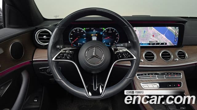 Mercedes-Benz E-Class 2021 — Şəkil 13/20
