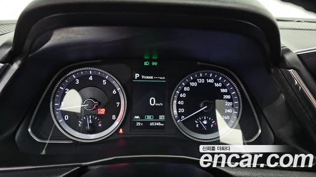 Hyundai Sonata Hybrid 2022 — Photo 1/20