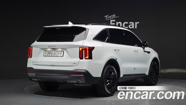 Kia Sorento 2024 — Фото 2/20
