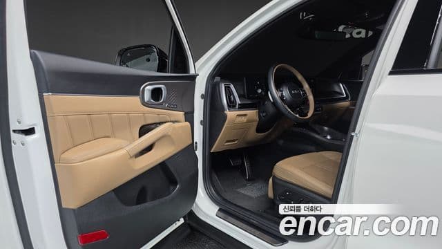 Kia Sorento 2024 — Фото 10/20