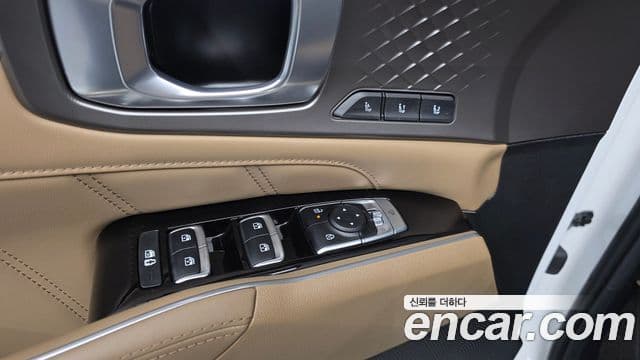 Kia Sorento 2024 — Фото 11/20