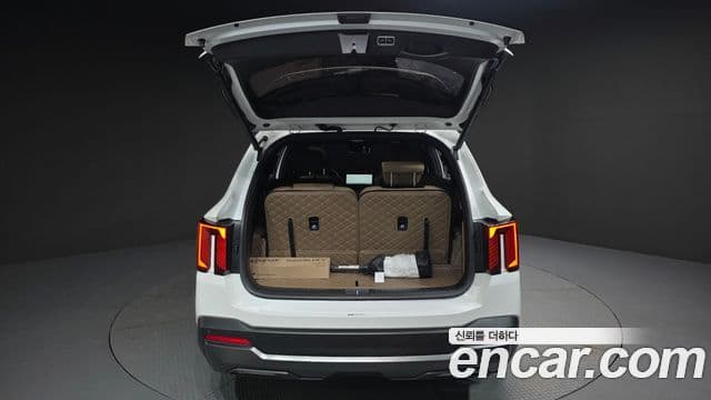 Kia Sorento 2024 — Фото 18/20