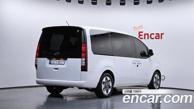 Hyundai Staria 2022 — Şəkil 2/20