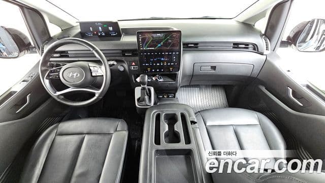 Hyundai Staria 2022 — Şəkil 10/20