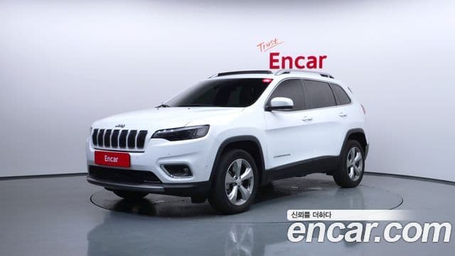 Jeep Cherokee 2021 — ფოტო 4/20