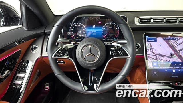 Mercedes-Benz S-Class 2025 — Фото 13/20