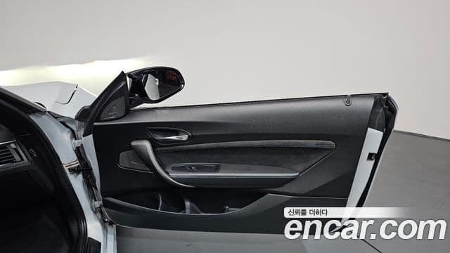BMW M2 2019 — Photo 27/35