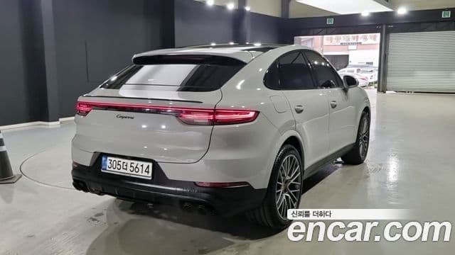 Porsche Cayenne 2022 — Şəkil 3/18