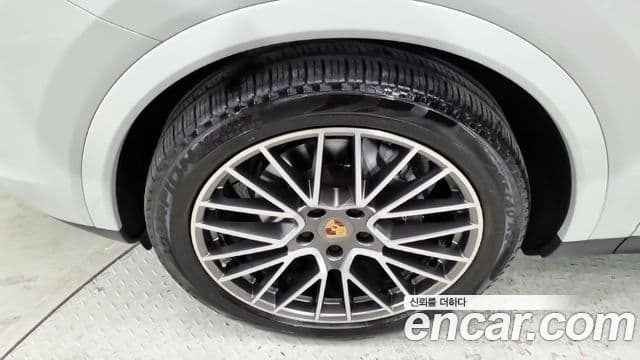 Porsche Cayenne 2022 — Şəkil 5/18