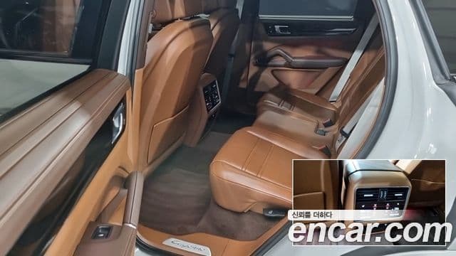 Porsche Cayenne 2022 — Şəkil 7/18
