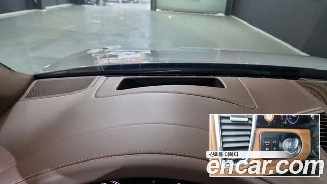 Porsche Cayenne 2022 — Şəkil 17/18