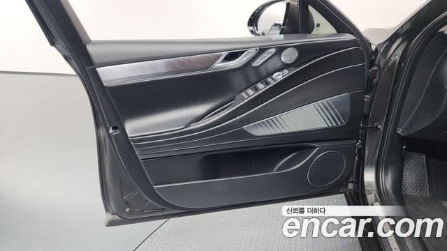 Genesis G80 2021 — Photo 30/39