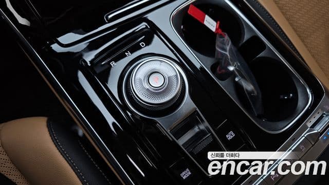 Kia Carnival 2023 — Фото 9/20
