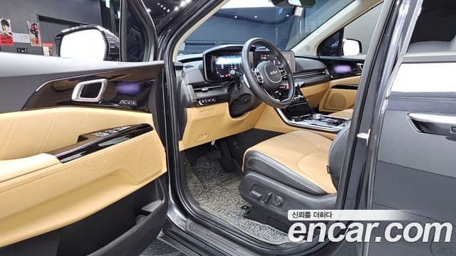 Kia Carnival 2023 — Фото 10/20