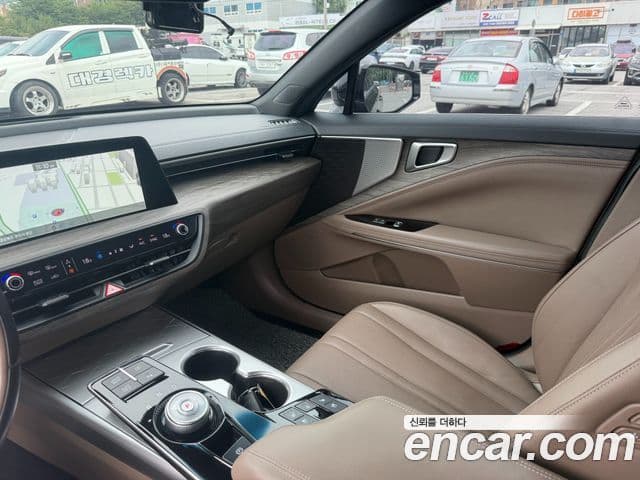 Kia K8 2022 — ფოტო 8/20