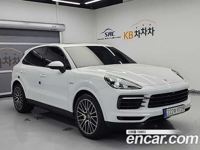 Porsche Cayenne 2021 — Photo 20/20