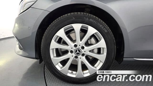 Mercedes-Benz E-Class 2020 — Şəkil 5/20