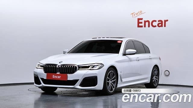 BMW 5 Series 2023 — Фото 1/20