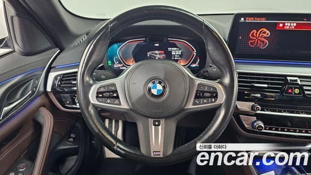 BMW 5 Series 2023 — Фото 13/20