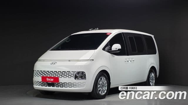 Hyundai Staria 2025 — ფოტო 1/20