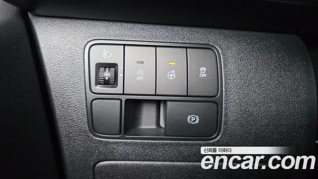 Hyundai Staria 2025 — ფოტო 12/20