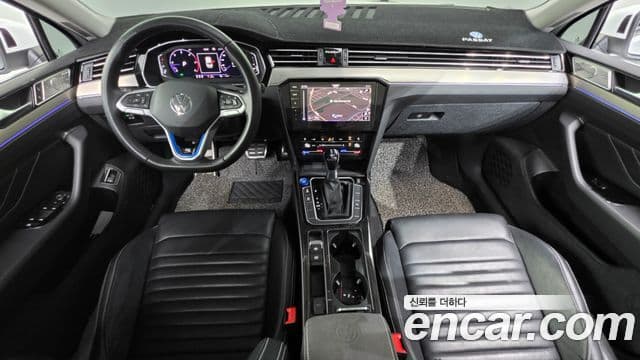 Volkswagen Passat GT 2021 — Şəkil 7/20